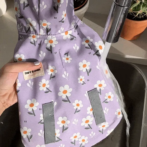 Purple Daisy Reversible Zoomies Rain Vest™